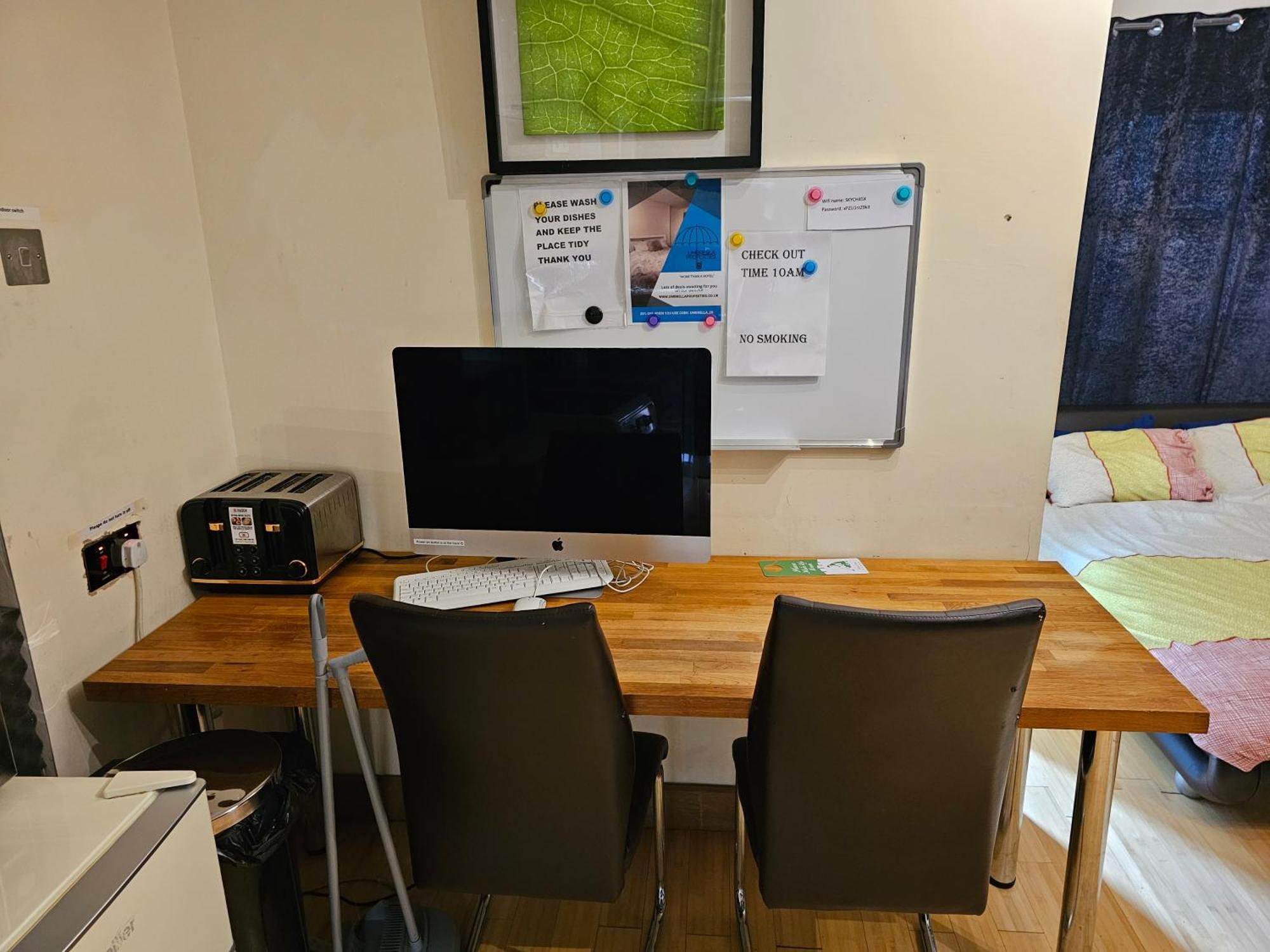 Umbrella Properties Private Apartment 버밍엄 외부 사진